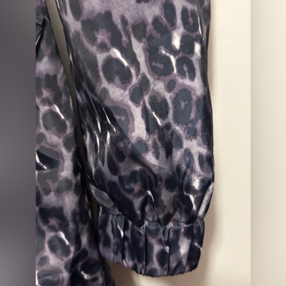 Lucky Brand Premium Performance Waterproof Long Leopard Print Anorak Size Small - Picture 13 of 16